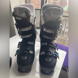 Salomon X Pro 90 Women’s Ski Boots 23.5